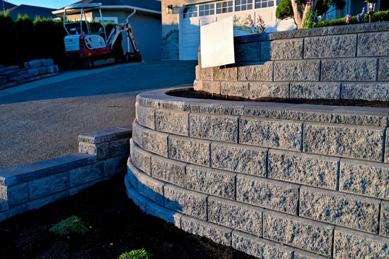 Stone Wall Repair in Lake Wales, FL